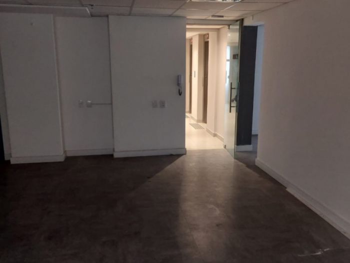 Comercial à venda na LeopoldinaLeopoldina - 17-592x444.jpg