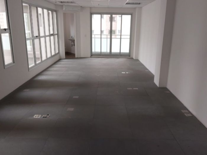 Comercial à venda na LeopoldinaLeopoldina - 21-592x444.jpg