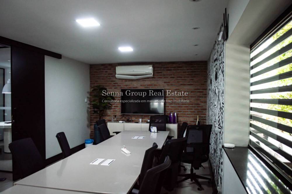 Casa à venda na Rua Ferreira de AraújoPinheiros - 999-casa-pinheiros-sao-paulo-140347-1.jpeg