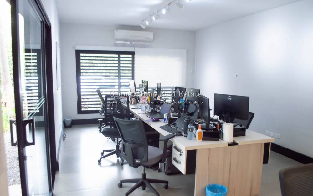 Casa à venda na Rua Ferreira de AraújoPinheiros - 999-casa-pinheiros-sao-paulo-140348-13.jpeg