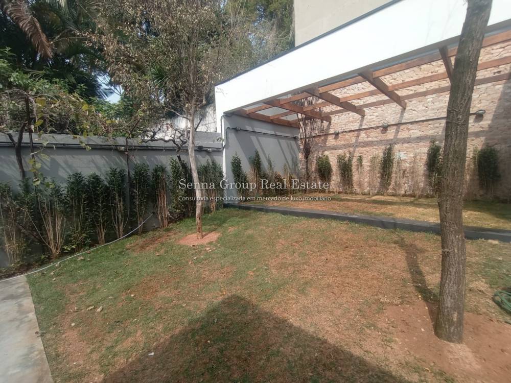 Casa Comercial à venda na Avenida Lineu de Paula MachadoJardim Everest - 999-casa-comercial-jardim-everest-sao-paulo-103945-0.jpeg