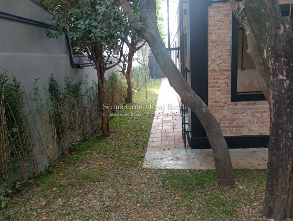 Casa Comercial à venda na Avenida Lineu de Paula MachadoJardim Everest - 999-casa-comercial-jardim-everest-sao-paulo-103945-3.jpeg
