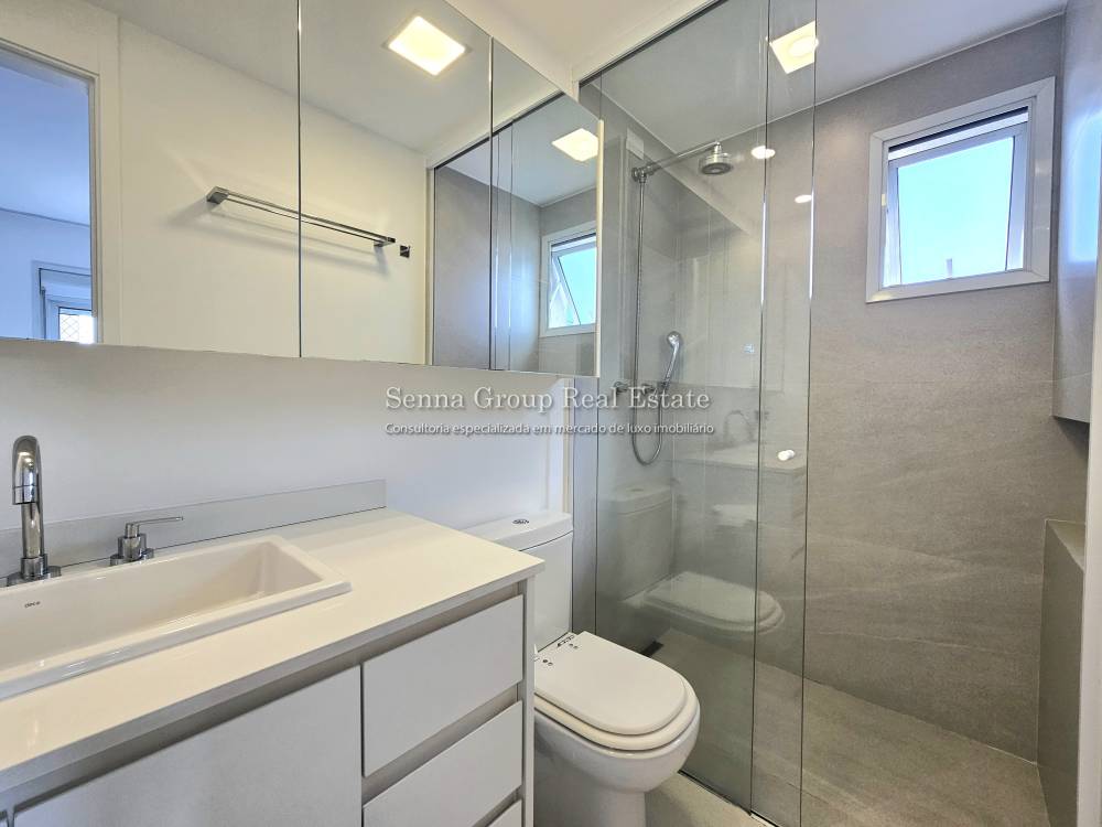 Apartamento à venda na Rua Comendador Miguel CalfatVila Nova Conceição - 999-apartamento-vila-nova-conceicao-sao-paulo-165932-0.jpg