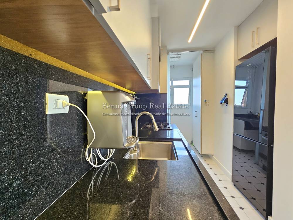 Apartamento à venda na Rua Comendador Miguel CalfatVila Nova Conceição - 999-apartamento-vila-nova-conceicao-sao-paulo-165944-0.jpg