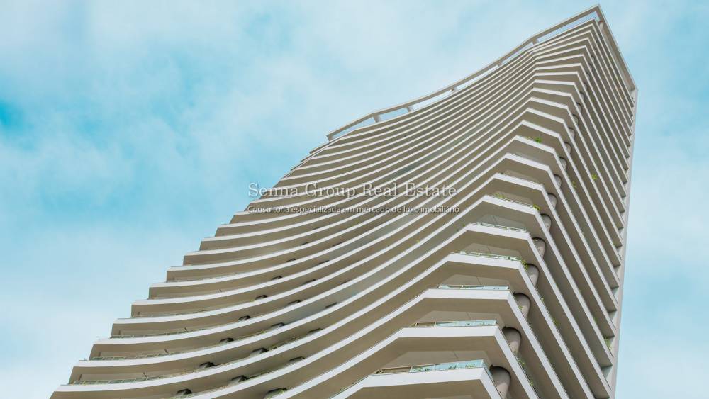 Apartamento à venda na Avenida AgamiMoema - 999-apartamento-moema-sao-paulo-143430-0.jpg