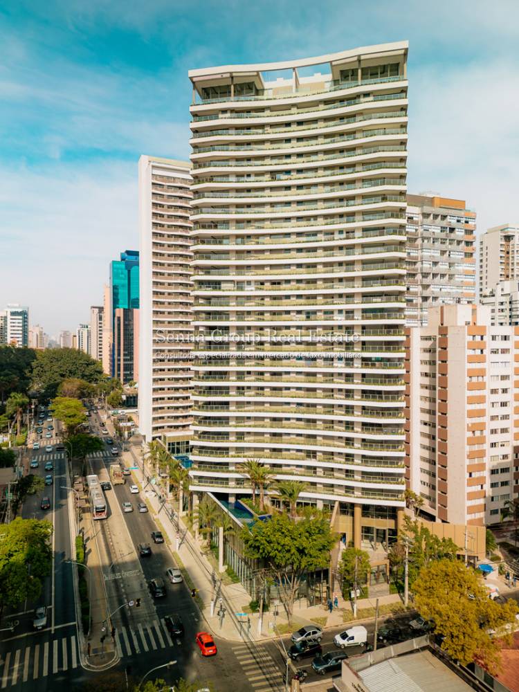 Apartamento à venda na Avenida AgamiMoema - 999-apartamento-moema-sao-paulo-143531-0.jpg