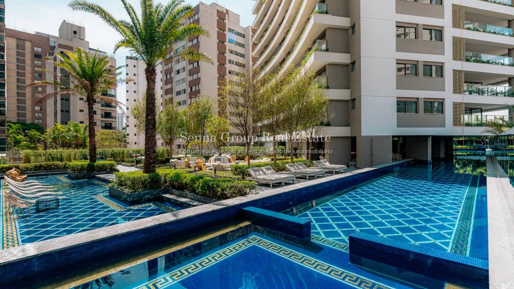 Apartamento à venda na Avenida AgamiMoema - 999-apartamento-moema-sao-paulo-143756-0.jpg