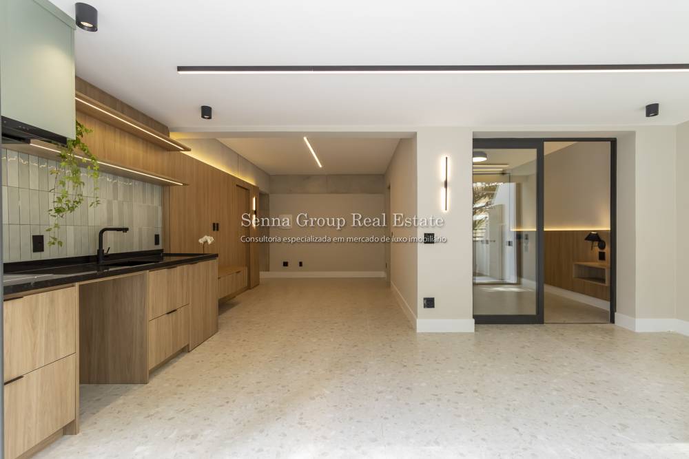 Apartamento à venda na Rua Dona VeridianaHigienópolis - 999-apartamento-higienopolis-sao-paulo-143703-0.jpg