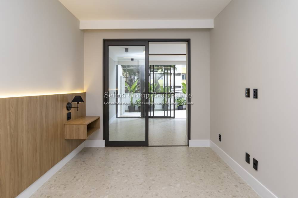 Apartamento à venda na Rua Dona VeridianaHigienópolis - 999-apartamento-higienopolis-sao-paulo-144130-0.jpg