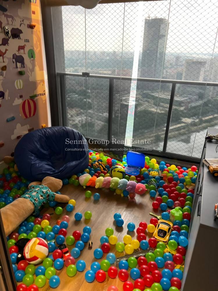Apartamento à venda na Avenida Major Sylvio de Magalhães PadilhaJardim Morumbi - 999-apartamento-jardim-morumbi-sao-paulo-120006-0.jpeg