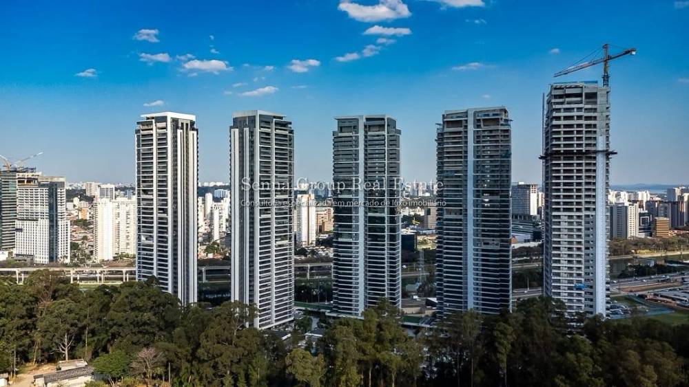 Apartamento à venda na Avenida Major Sylvio de Magalhães PadilhaJardim Morumbi - 999-apartamento-jardim-morumbi-sao-paulo-122718-0.jpeg