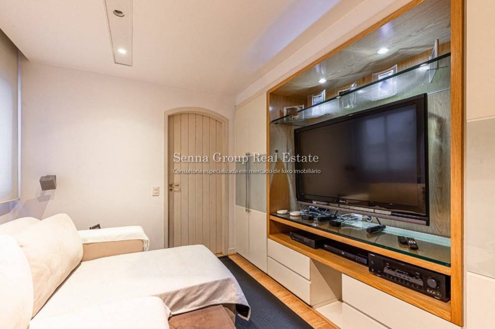 Apartamento à venda na Rua PascalCampo Belo - 999-apartamento-campo-belo-sao-paulo-121509-0.jpeg