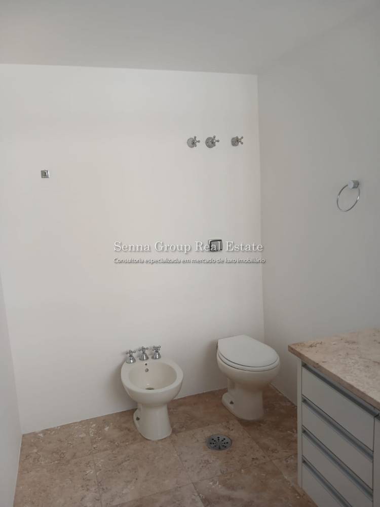 Apartamento à venda na Rua ItacemaItaim Bibi - 999-apartamento-itaim-bibi-sao-paulo-093002-0.jpeg