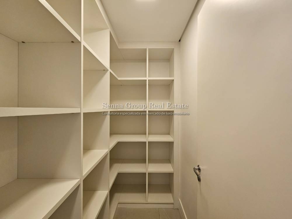 Apartamento à venda na Rua Gabriele D'AnnunzioCampo Belo - 999-apartamento-campo-belo-sao-paulo-174649-0.jpg