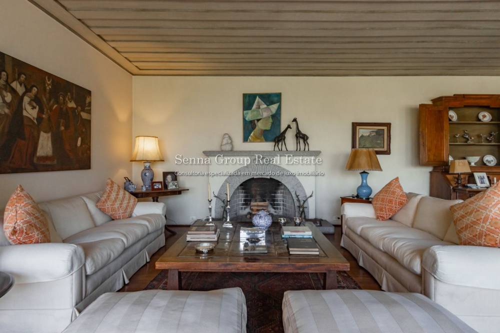 Casa à venda na Avenida Lopes de AzevedoJardim Guedala - 999-casa-jardim-guedala-sao-paulo-155418-5.jpeg