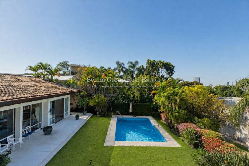 Casa à venda na Avenida Lopes de AzevedoJardim Guedala - 999-casa-jardim-guedala-sao-paulo-155419-12.jpeg