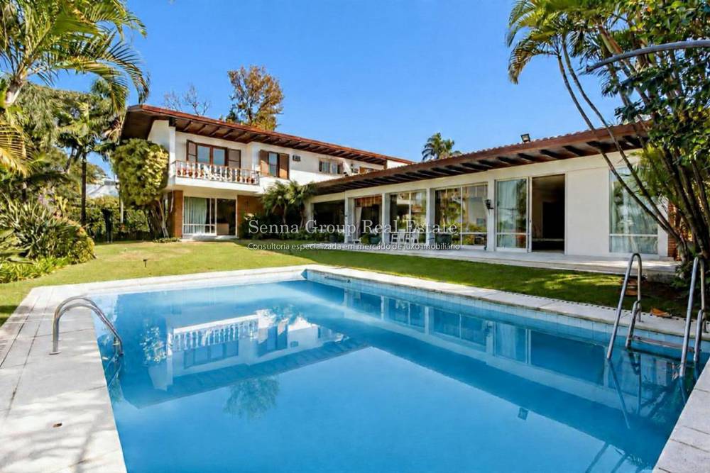 Casa à venda na Avenida Lopes de AzevedoJardim Guedala - 999-casa-jardim-guedala-sao-paulo-155420-20.jpeg