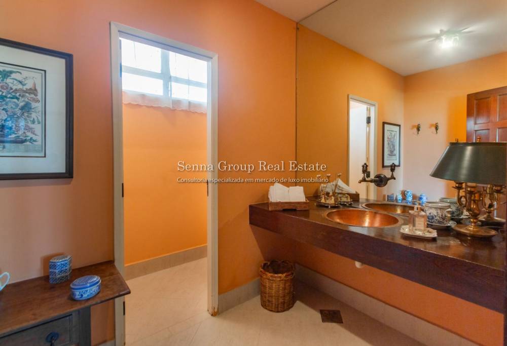 Casa à venda na Avenida Lopes de AzevedoJardim Guedala - casa-jardim-guedala-sao-paulo-155355-6.jpeg