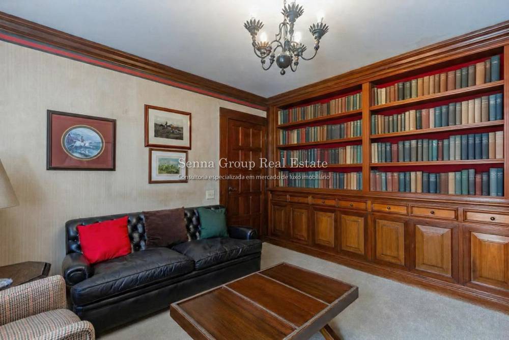 Casa à venda na Avenida Lopes de AzevedoJardim Guedala - casa-jardim-guedala-sao-paulo-155356-11.jpeg