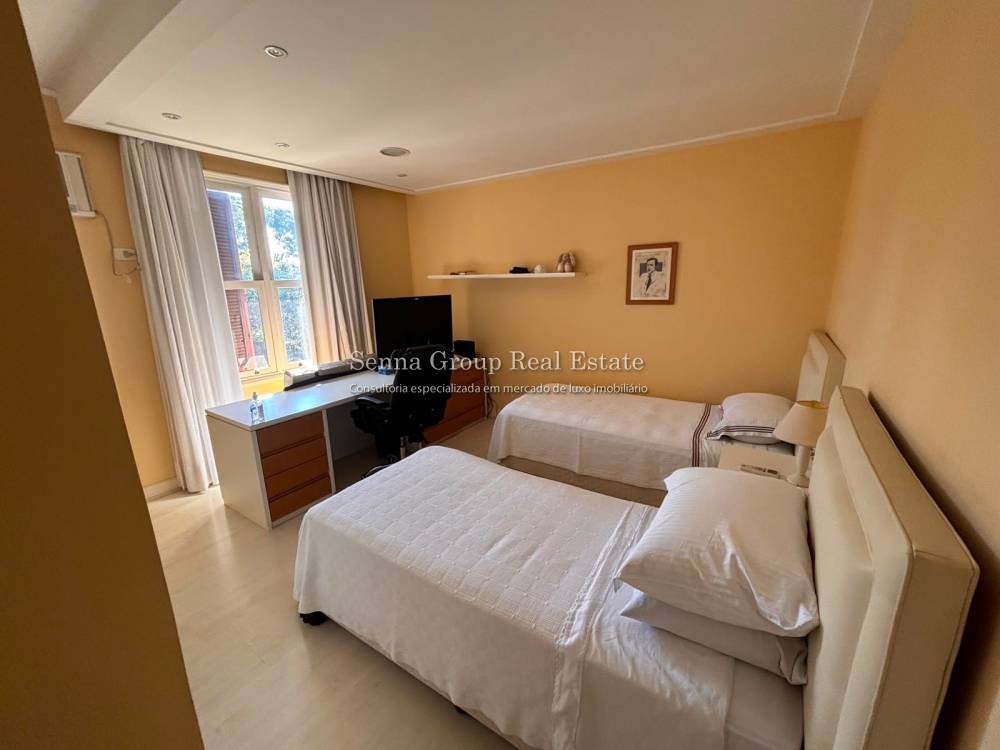 Casa à venda na Avenida Lopes de AzevedoJardim Guedala - casa-jardim-guedala-sao-paulo-155357-14.jpeg